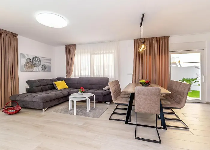 3 Bedroom Gorgeous In 度假居